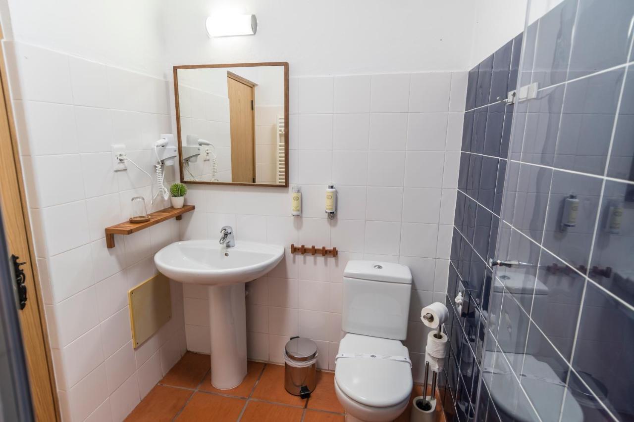 Monte Da Cabeca Gorda Bed & Breakfast Alcacovas ภายนอก รูปภาพ