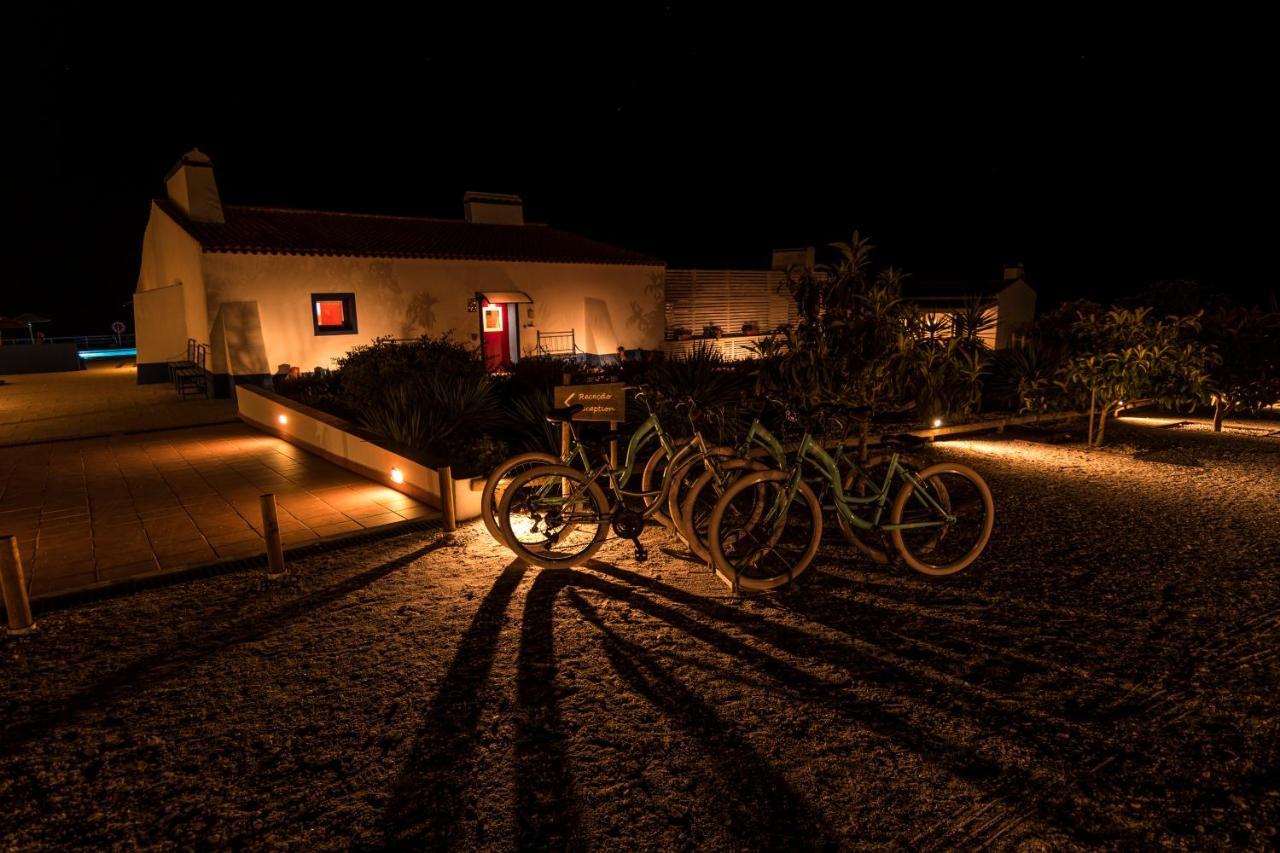 Monte Da Cabeca Gorda Bed & Breakfast Alcacovas ภายนอก รูปภาพ
