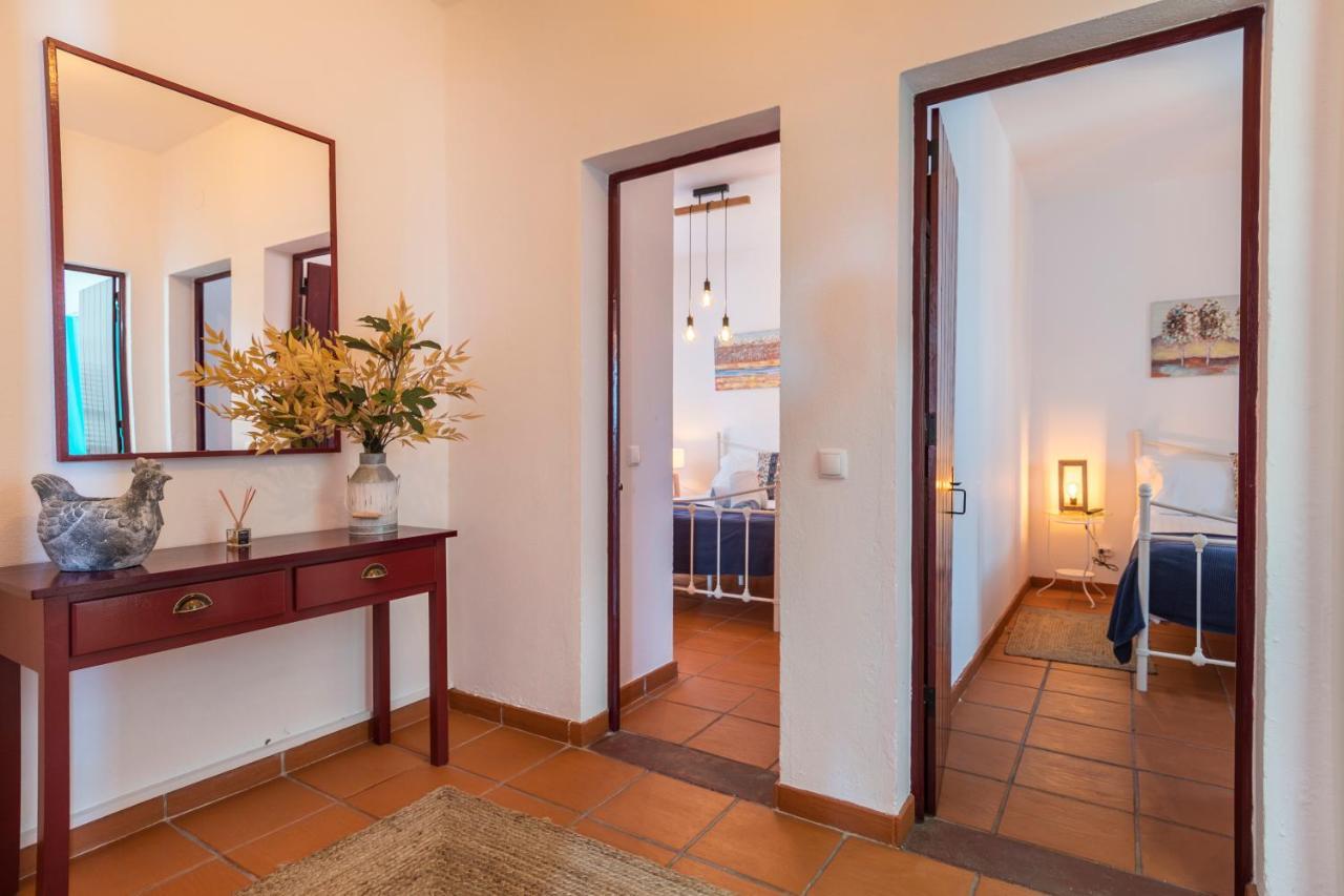 Monte Da Cabeca Gorda Bed & Breakfast Alcacovas ภายนอก รูปภาพ
